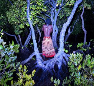 Visuel expo Madjini - les corps habités