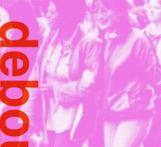 On voit des femmes marcher lors d'une manifestation féministe, le visUel est entièrement de couleur rose avec sur le coté gauche écrit "debout" le nom du spectacle