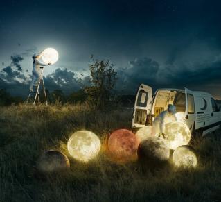 Visuel expo Above and beyond