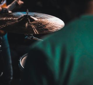 © Sam Moghadam Khamseh via Unsplash